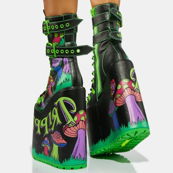 SOLD - Picture 4 of 5